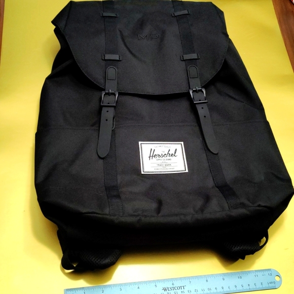 Herschel Supply Company Other - NWT "Retreat" Herschel Backpack